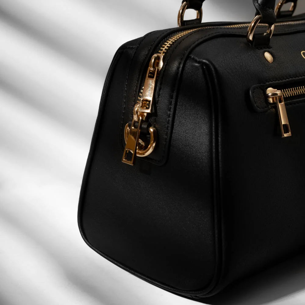 Pearl Hand Bag image 4