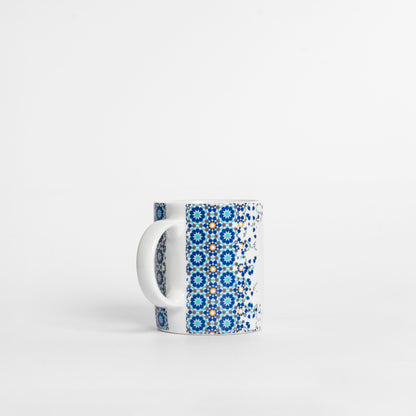 Knowledge Calligraphy Mug